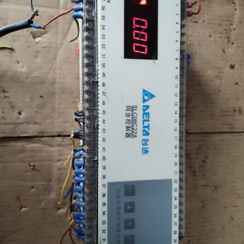 请议价-台达PLC,型号:SLC08C22A同步控制器,拆机成色漂亮