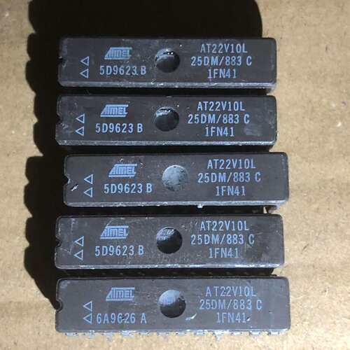 请议价-AT22V10L25DM/883C,进口陶瓷拆机正品货，现货