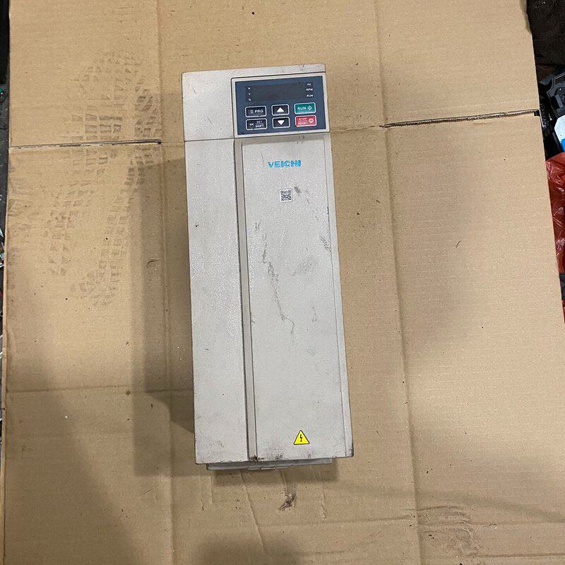 请议价-伟创变频器AC300-T3-7R5G/011P-B-C，拆机