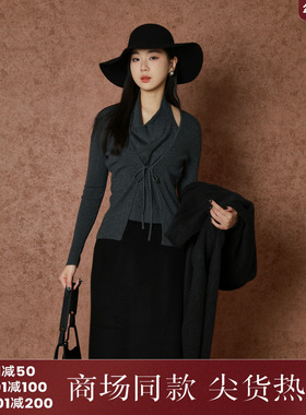 西町村屋气质假两件挂脖针织衫女秋冬新款法式系带小衫XX9D10493