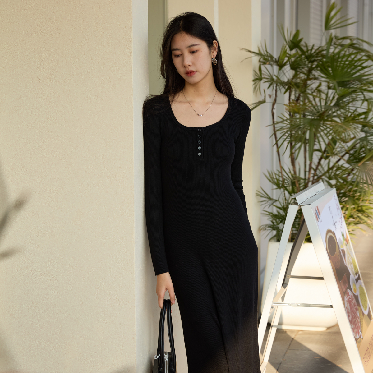 西町村屋高级感气质修身针织长裙