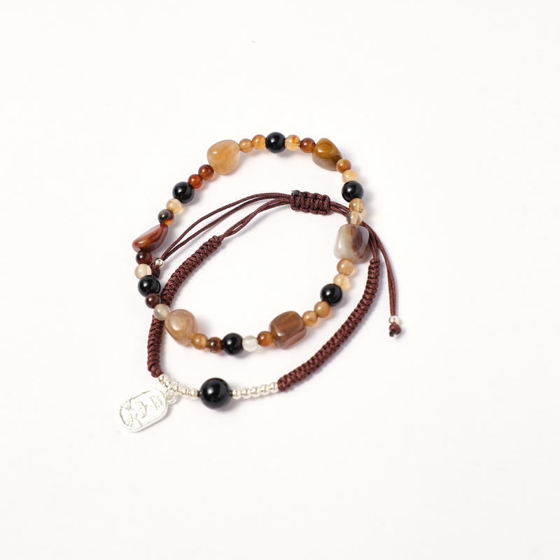 西町村屋叠戴吊坠手链女