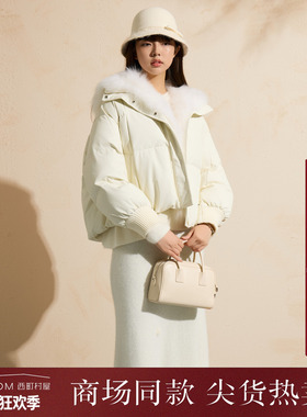 宅慧影西町村屋休闲90白鸭绒女2025新款连帽毛领羽绒服ZAAD10740