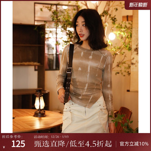 西町村屋长袖 文艺休闲设计感不规则抽褶T恤HC8105001 T恤女秋新款