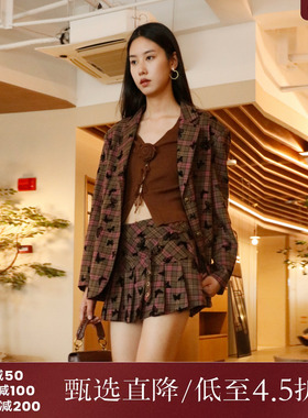 西町村屋外搭女秋新款国风蝴蝶植绒格纹西装中长款外套AC8218010