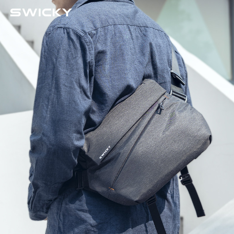 SWICKY潮牌斜挎包男女单肩运动工装机车背包机能防泼水胸包大容量怎么看?