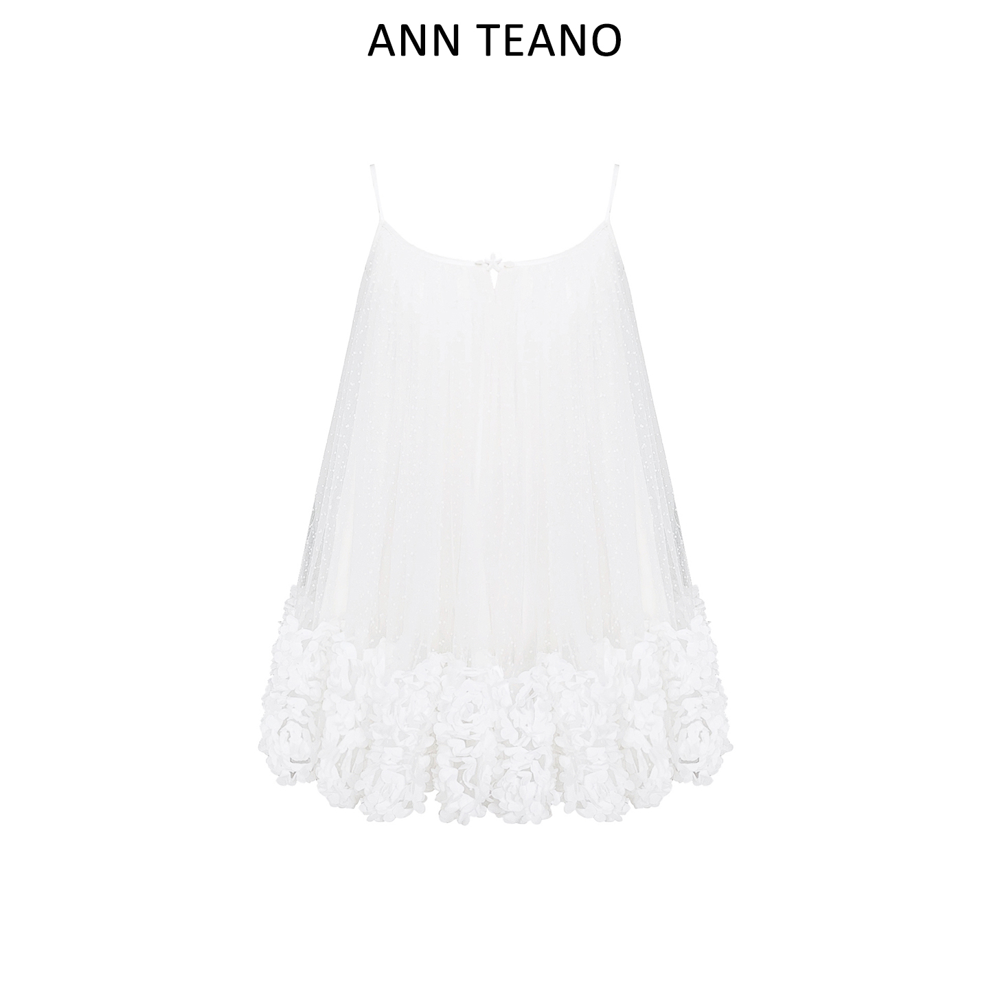 【明星同款】Ann teano白色波点海星立体花朵网纱吊带仙女连衣裙