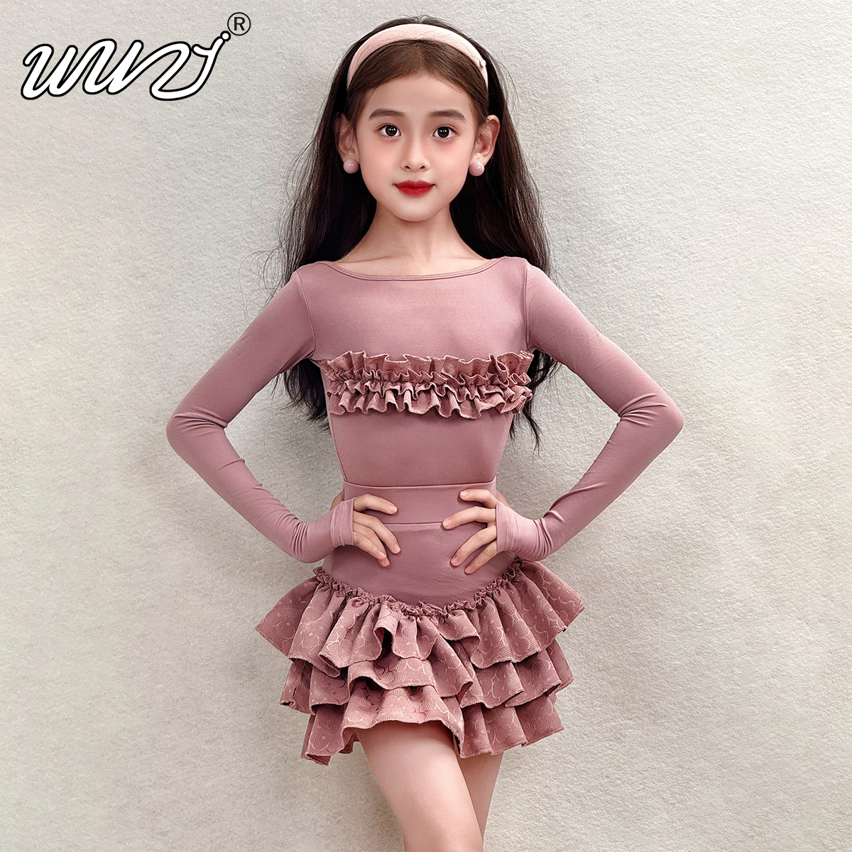 舞姿少儿拉丁舞服2025春夏新款新款高级感粉色上衣训练表演服套装