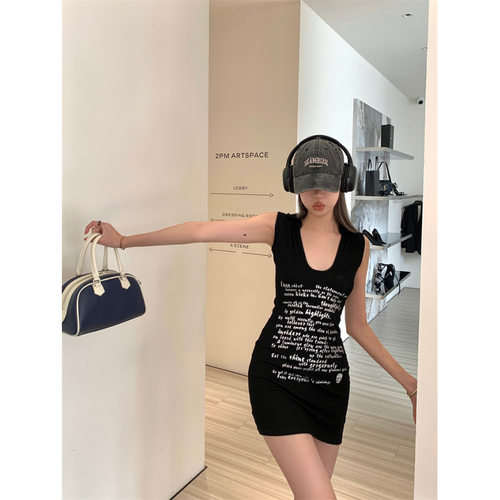 纯欲风复古印花背心连衣裙女夏季新款小众辣妹修身显瘦T恤短裙子