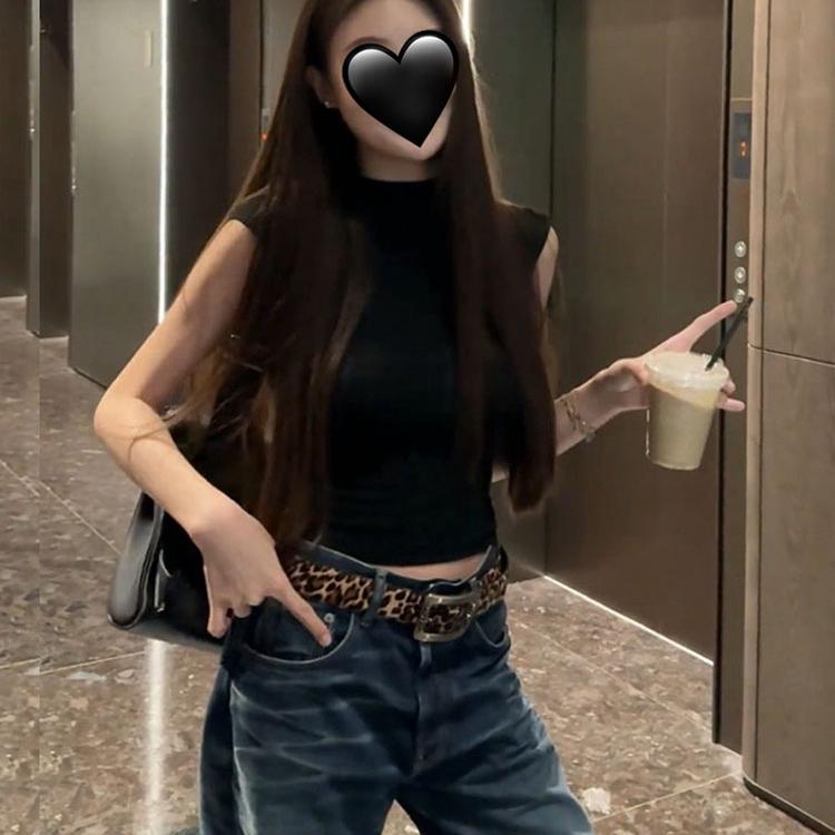 黑色半高领T恤女温婉同款