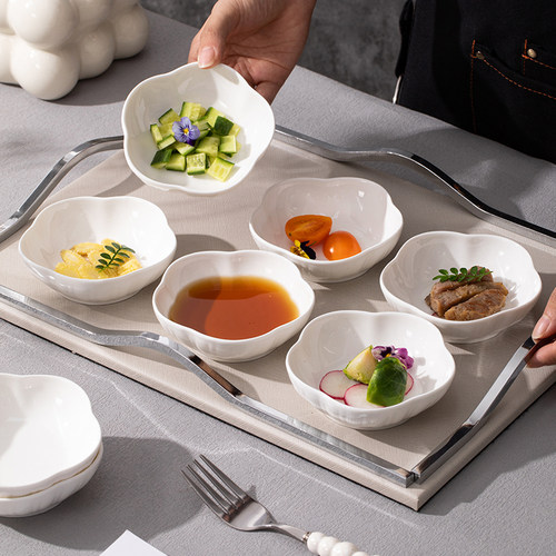 纯色浮雕经典陶瓷蘸料碟味碟