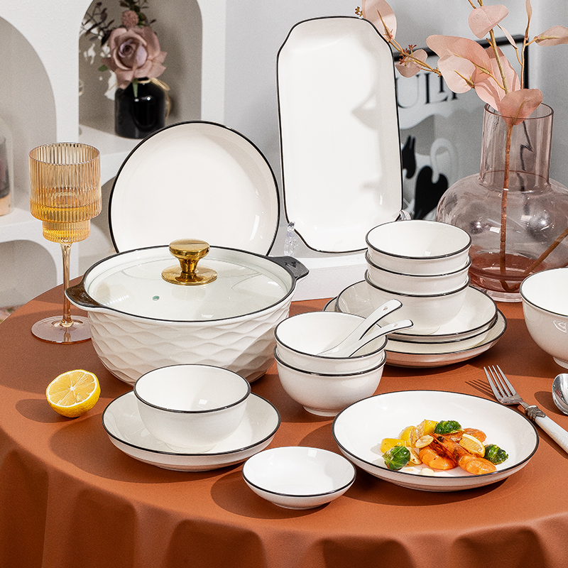 碗盘套装家用2025新款釉下彩碗碟盘子菜盘乔迁陶瓷饭碗筷礼盒餐具