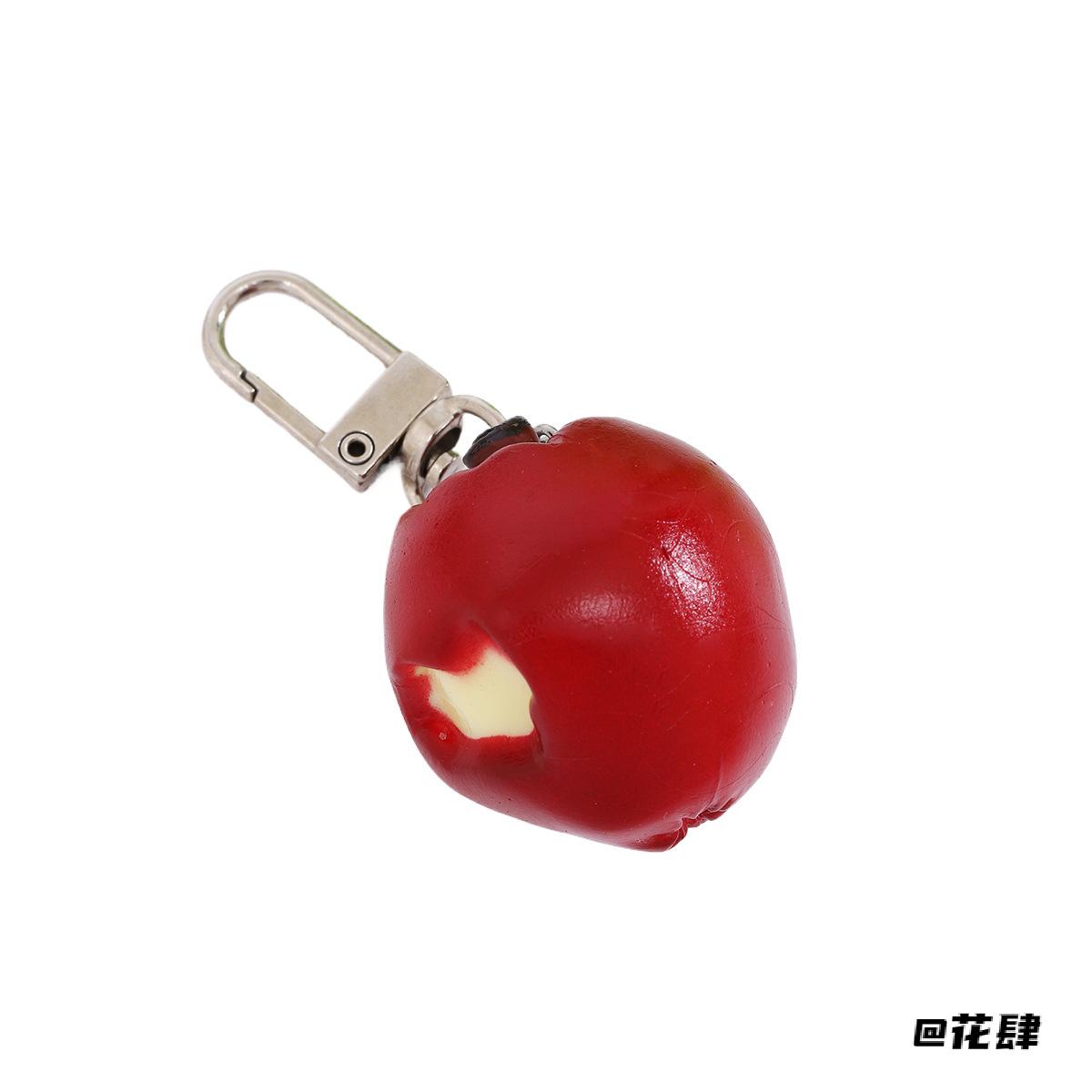 钥匙扣草莓摆件节日包挂件苹果皮苹果果核搞怪平安彷真假苹果食玩