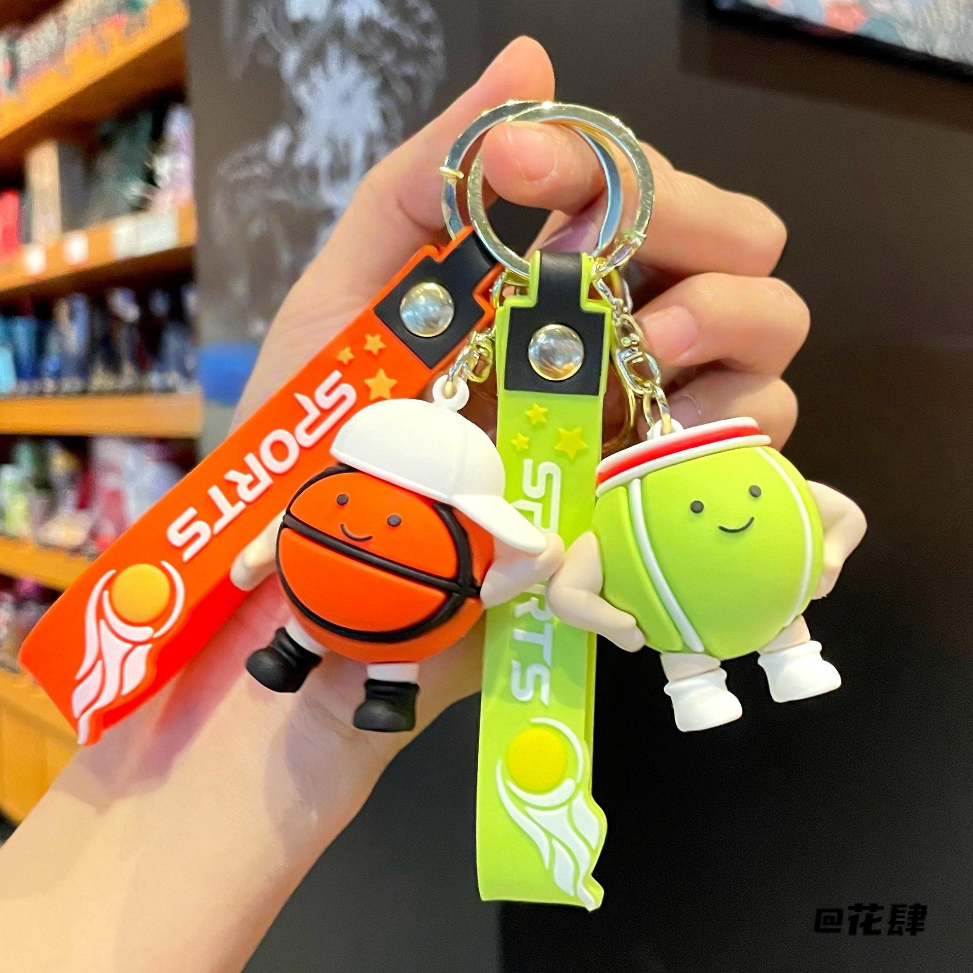 运动系列足球羽毛球卡通挂件健身人足球钥匙扣立体周边活动礼物