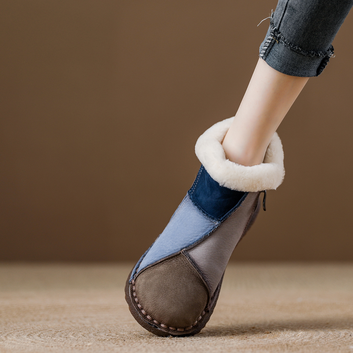 皮毛一体拼色时尚加绒雪地靴女2025冬季爆款软底舒适东北大棉靴女