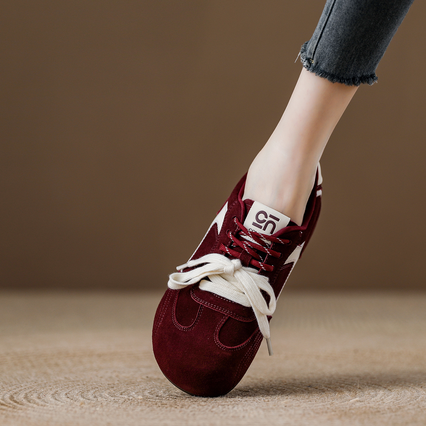 磨砂牛皮复古芭蕾风德训鞋女