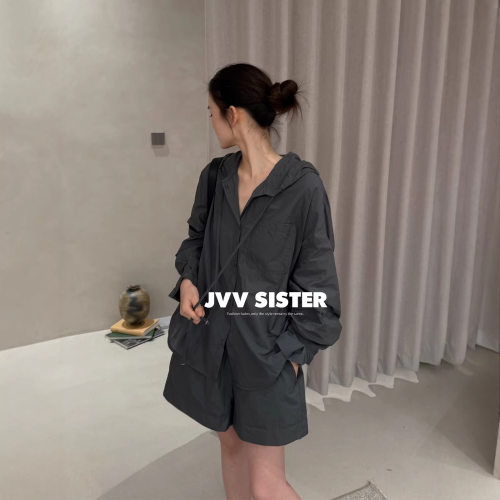 JVV十三行2026夏季新款连帽薄款防晒衬衫短裤休闲时尚套装女70702