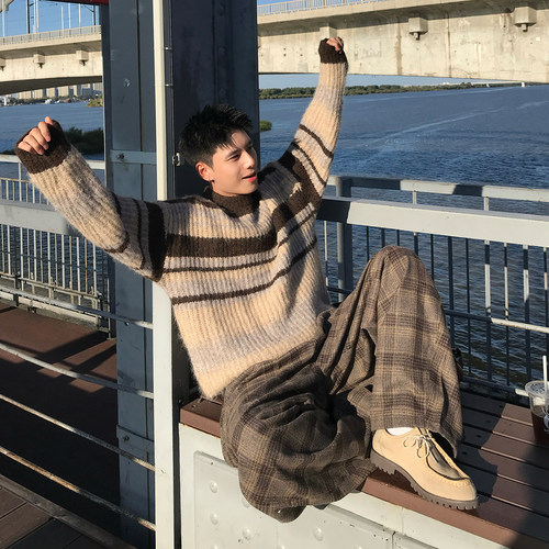 Holocene撞色时尚宽松针织衫