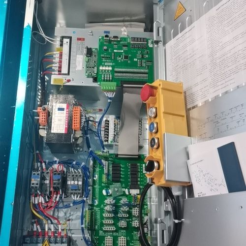 配电控制柜布线箱新机达r系检变频器一体时配置轿顶统修箱轿底坑