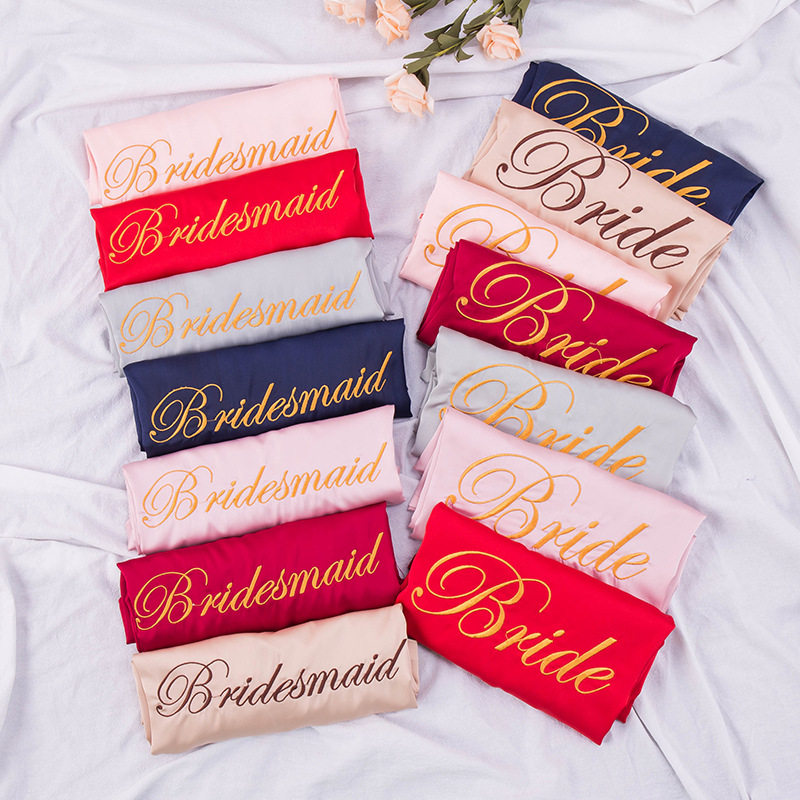 缎面睡衣女新娘袍伴娘晨袍刺绣结婚化妆睡袍婚礼伴手礼1857+1858|ruв категории Нижнее белье, пижама/домашнего костюм - от Buy2taobao.com для оказания профессиональной услуги покупки агента Taobao