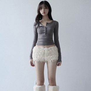 潮 女设计感流苏跳舞热裤 IAEY千禧辣妹风 白色毛茸茸纯欲休闲短裤