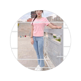 2025年夏新款韩版修身显瘦百搭短款开叉体恤短袖上衣潮刺绣T恤女