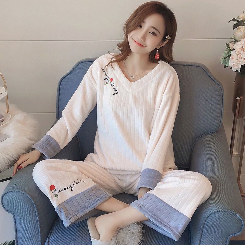 睡衣女冬季珊瑚绒加厚v领性感女套头套装冬天加厚女带保暖家居服