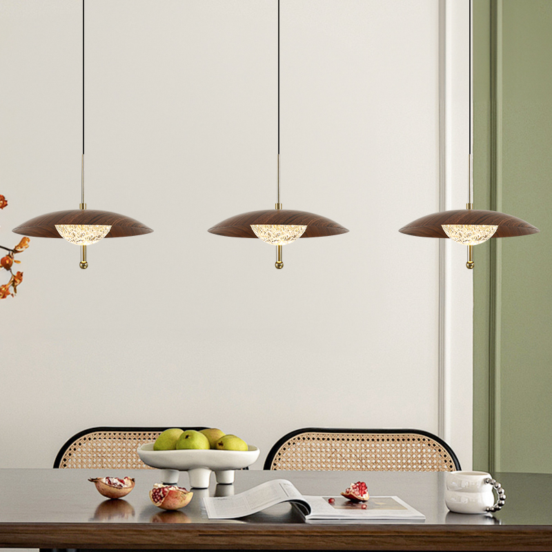 帕莎 餐厅吊灯 胡桃木色中古风飞碟喇叭餐吊灯设计师款木纹餐桌灯
