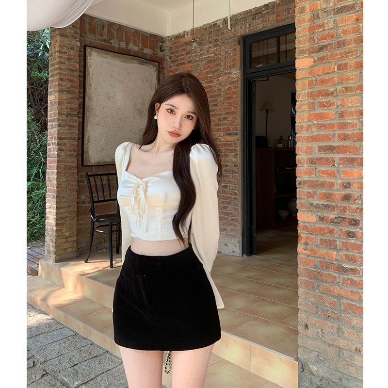 FRENCH DESIGN SATIN HERBONE BELL SLEEVE SQUARE NECK SHIRT WOMENS SUMMER SLIM SHORT HOT GIRL PURE LUST TOP