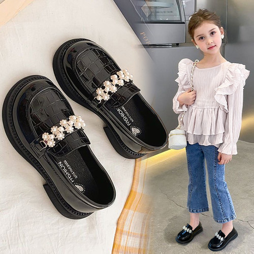 女童小皮鞋公主黑色演出皮鞋