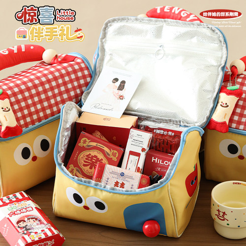 小红书爆款~精致化妆包伴手礼袋