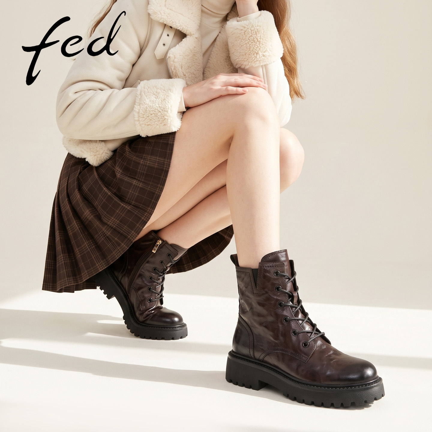fed英伦亮皮马丁靴粗跟女款秋冬