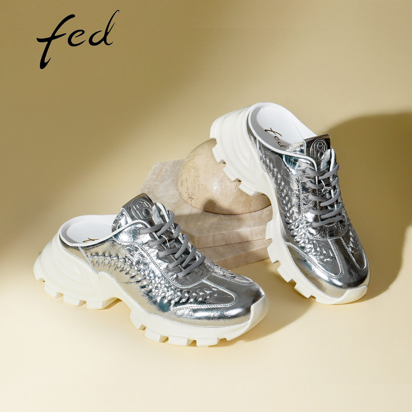 fed包头半拖鞋女厚底内增高一脚蹬2026款巨好看外穿网透气德训鞋