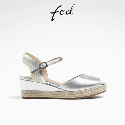 配裙麻绳坡跟厚底罗马鱼嘴凉鞋