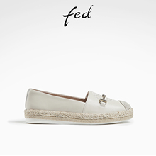 fed真皮平底鞋春季新款女鞋软底金属扣渔夫鞋单鞋女D0122-YAC602