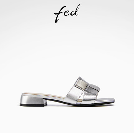 fed粗跟凉拖鞋夏季新款女鞋银色真皮一字带外出拖鞋D0518-YAB682