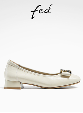 fed粗跟单鞋春季新款女鞋真皮鞋金属扣浅口单鞋女款D1220-YAB379