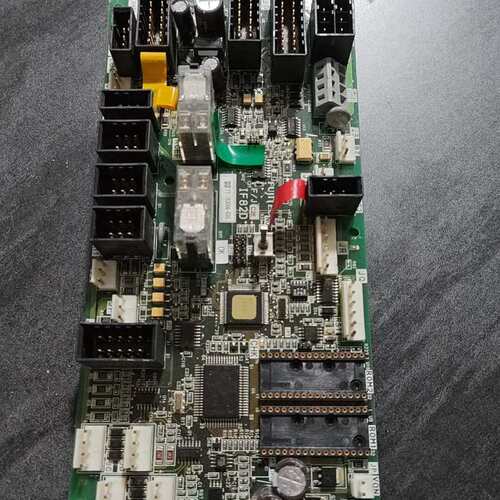 议价达FUJITEC轿顶板IF82D，件，，型号可维修
