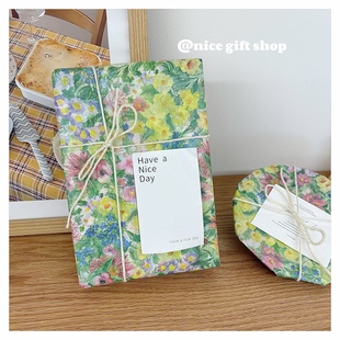 纸拍照背景纸 复古碎花油画雪梨纸温柔春色节日礼物包装 Nice gift