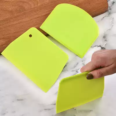 Factory wholesale plastic pp scraper square pp cake cutter baking dough slicing knife PE nougat cutter