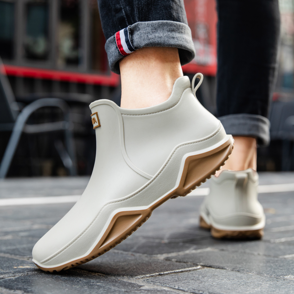 短筒雨鞋防水防滑PVC柔软材质