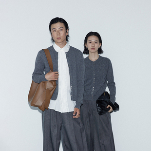 PIHO安可雷原创高品质全羊毛灰色针织衫潮牌银色排扣长袖开衫毛衣