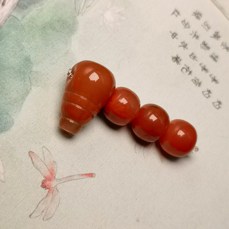 若悟南红玛瑙全套配饰套装图片