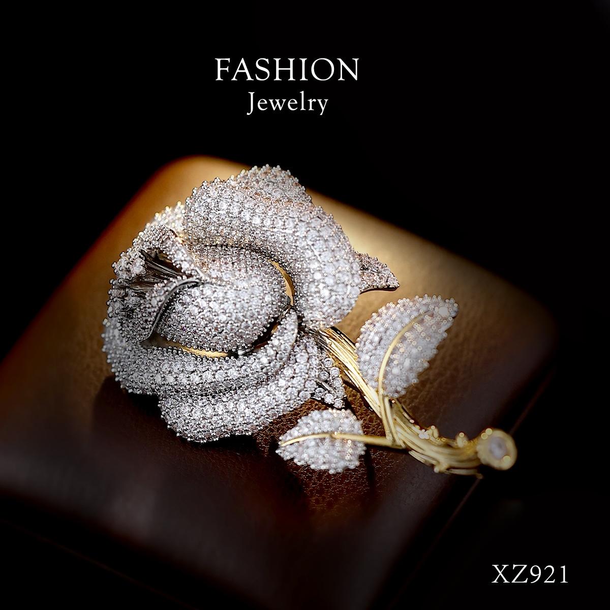 瑞饰界12.25胸针12.25