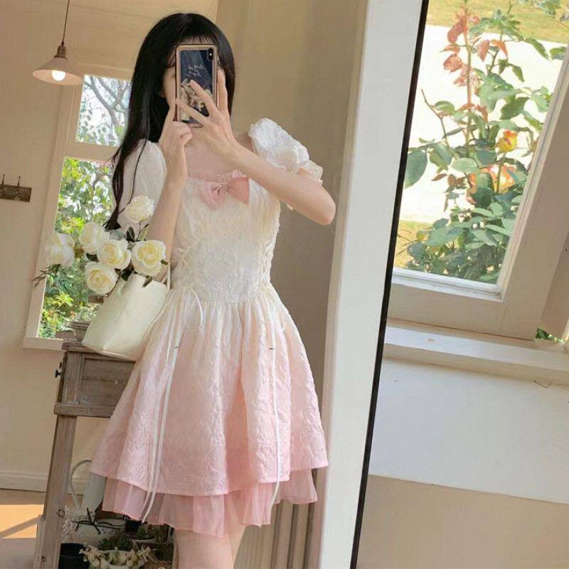 甜妹粉色少女感连衣裙2025夏季泡泡袖设计感渐变色收腰蓬蓬短裙子