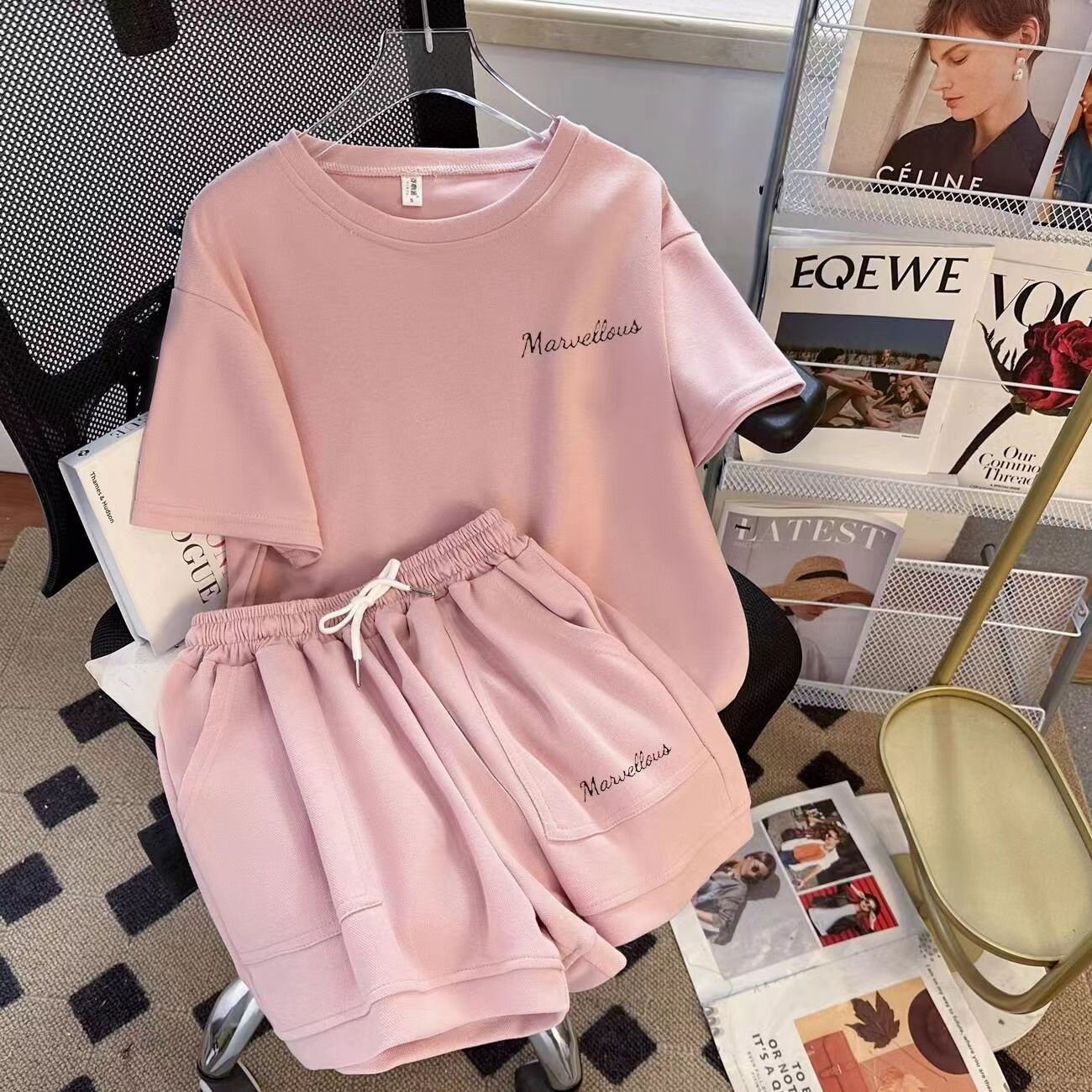 休闲跑步运动服套装女夏季韩版宽松显白洋气短袖短裤学生两件套潮