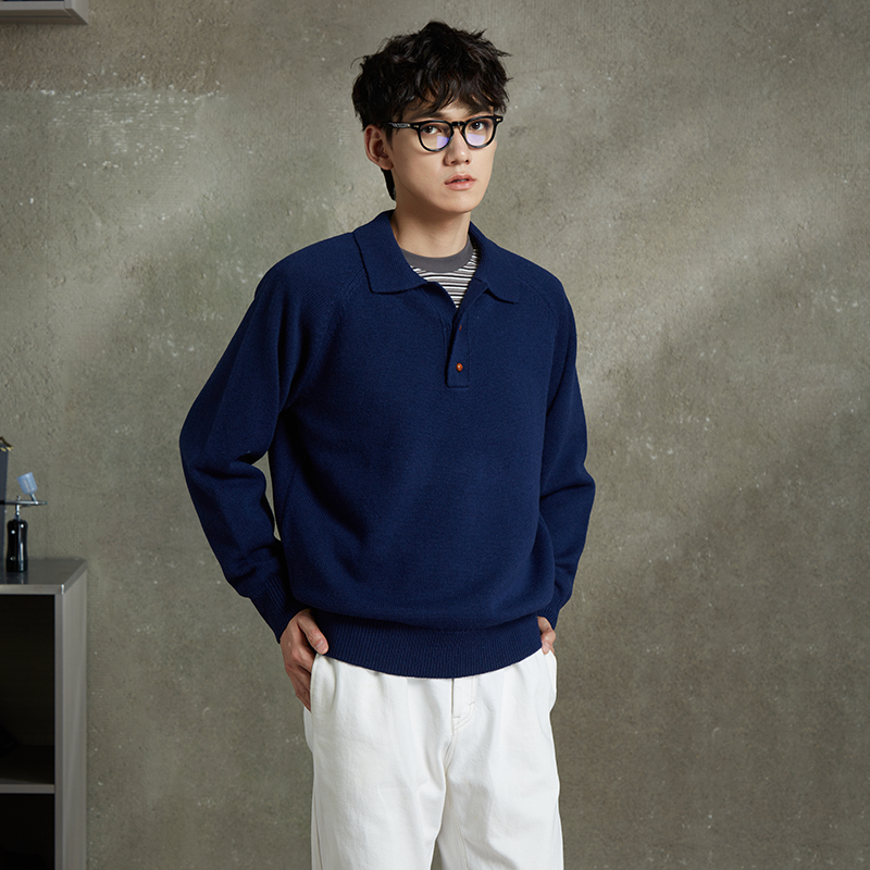 2色翻领毛衣复古百搭单品