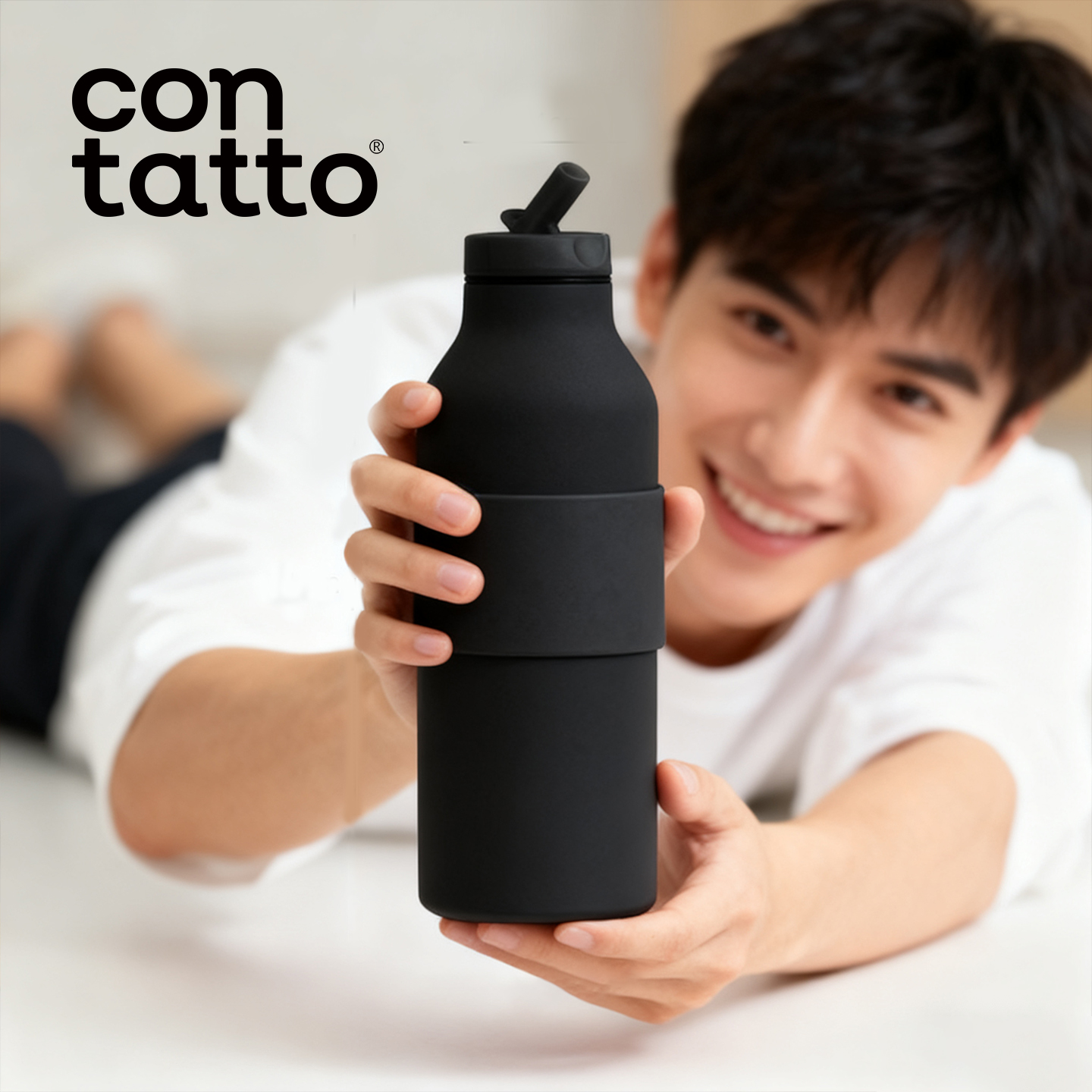 12小时长效保温，硅胶提手，304不锈钢内胆