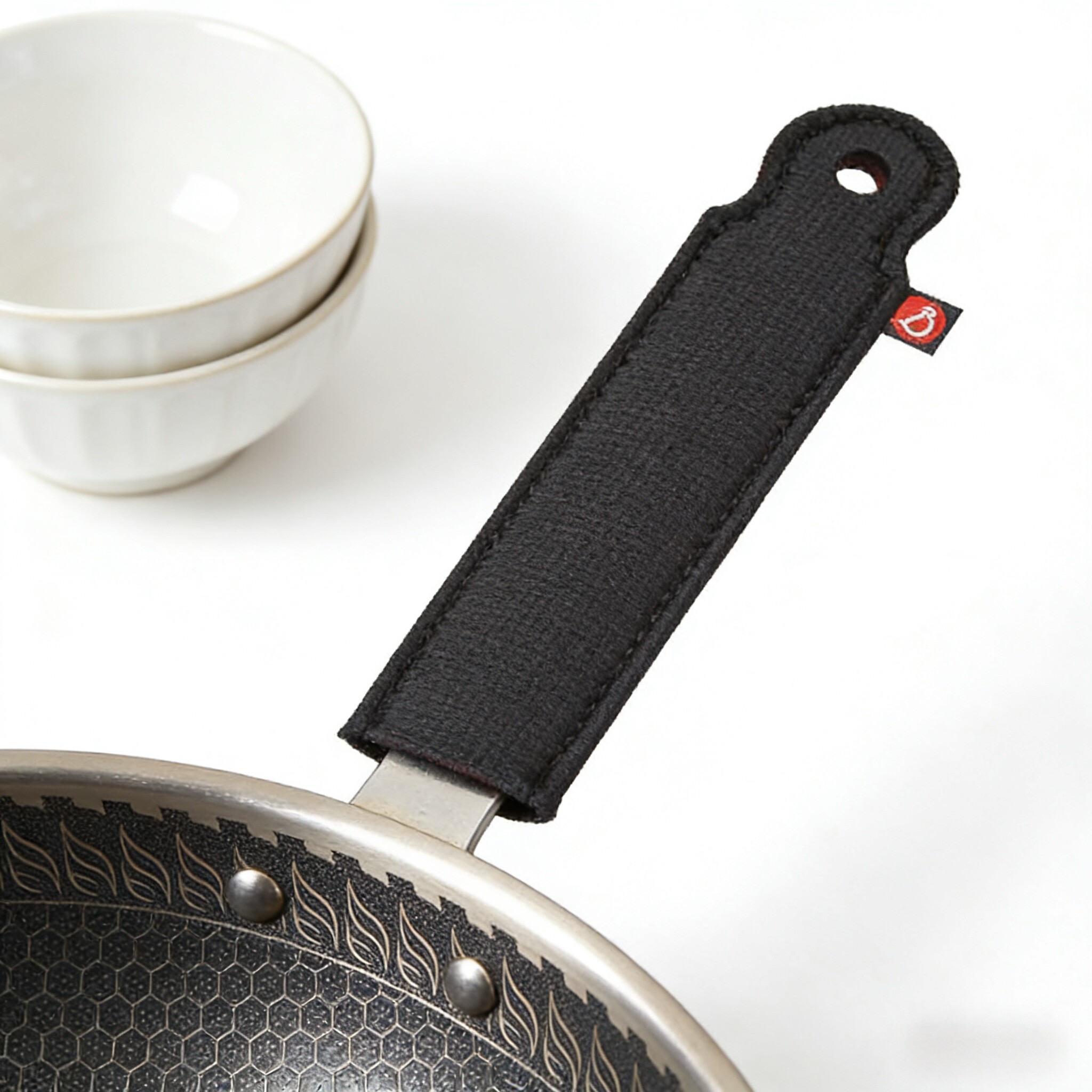 防烫隔热不伤手，煎炒锅通用