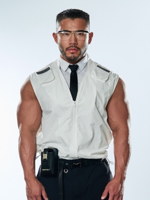 OUTOF男士尼龙工装皮标口袋马甲